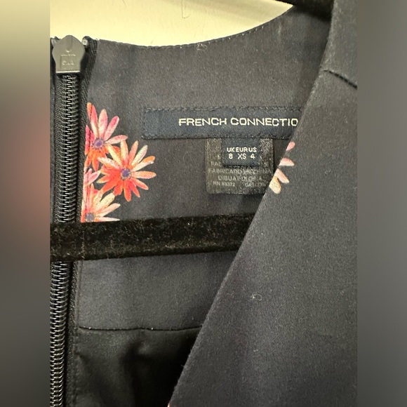 French connection Aline mini dress with delicate floral print size 4 - Picture 8 of 16